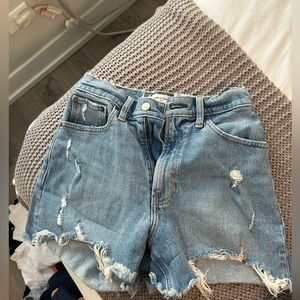 Abercrombie & Fitch Jean shorts